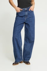 Jean Julia relaxed pa